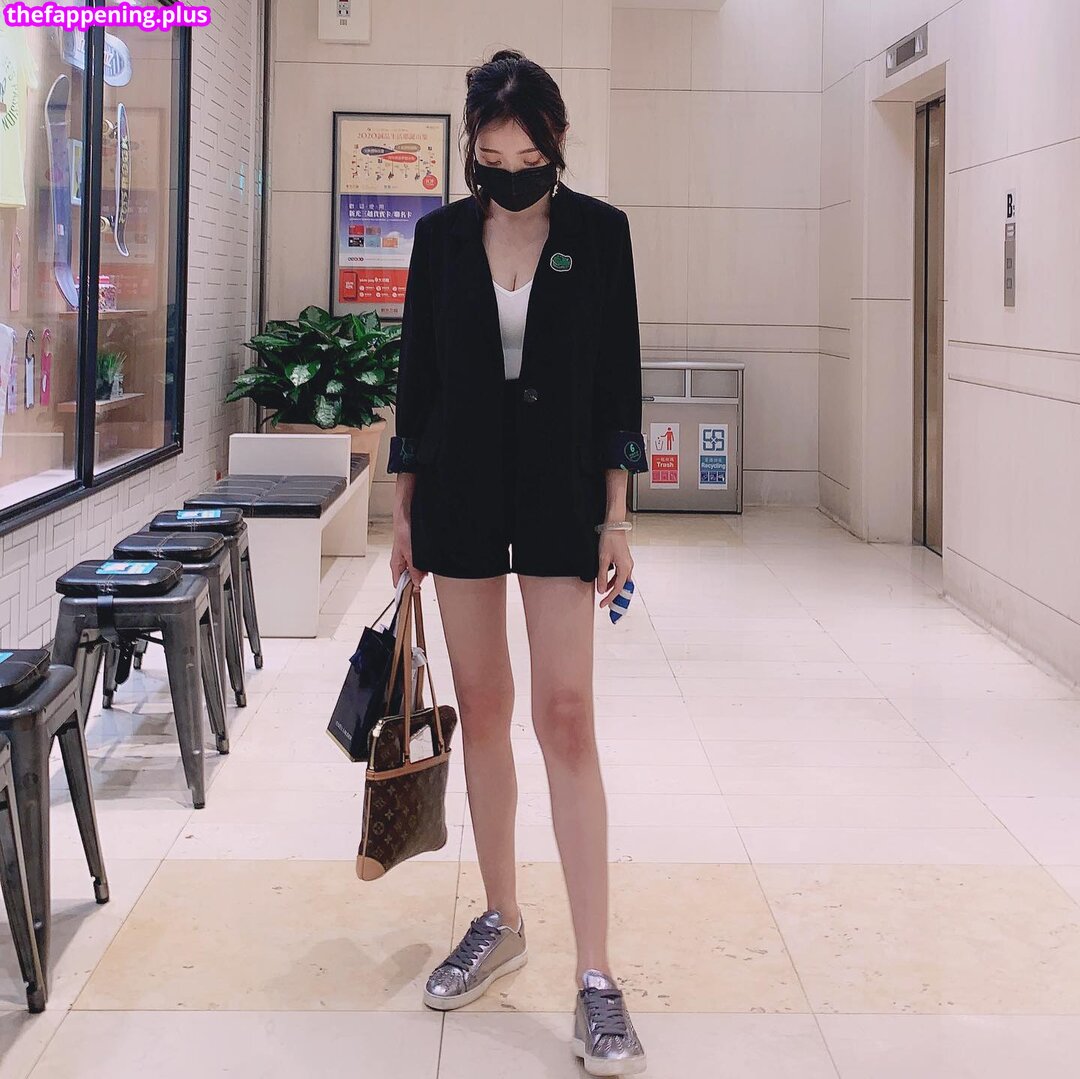 1.ynce_ / 1Ynce / https: Meztelen OnlyFans Fotó #19