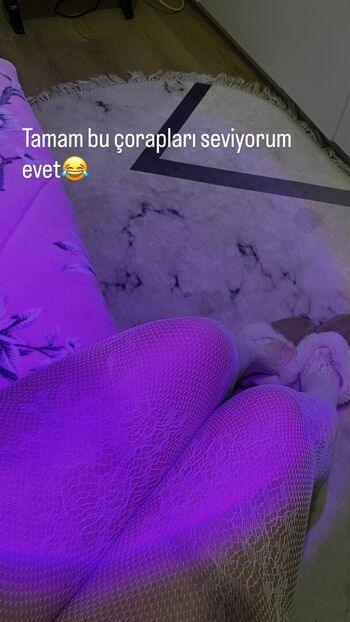 Full leaked Itsmenazli page private onlyfans photo