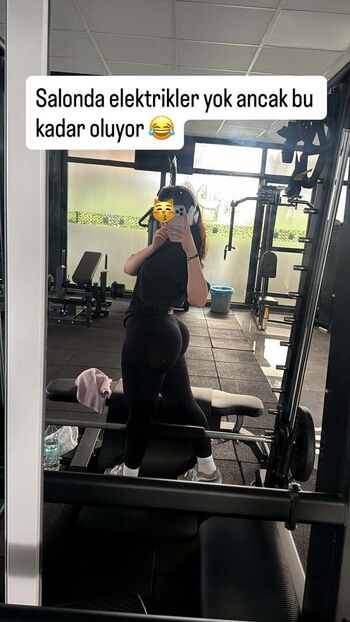 Full leaked Itsmenazli page private onlyfans photo