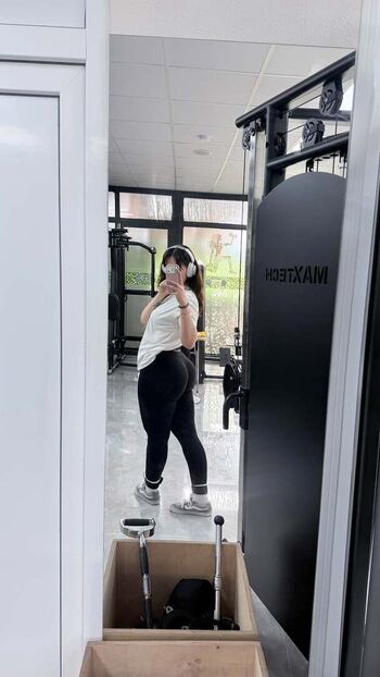 Full leaked Itsmenazli page private onlyfans photo