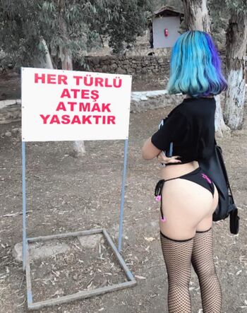 Full leaked Ykurellaa private onlyfans photo