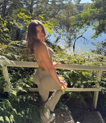 Full leaked Aaliaschembrii private onlyfans photo