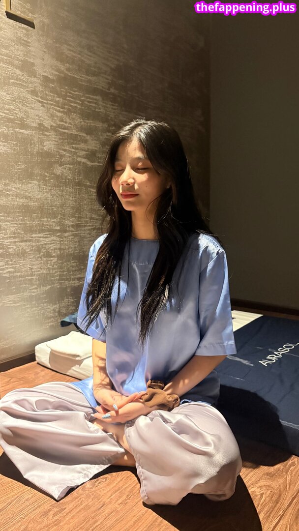 Saipetch B. / aaomhelloo Photo OnlyFans Nu #123