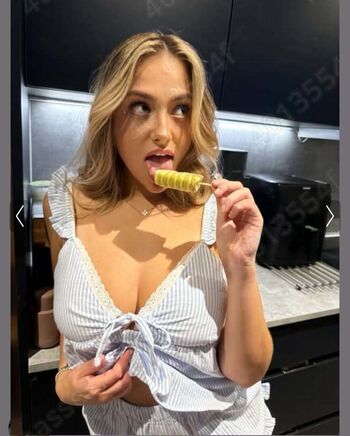 Full leaked Abbyhuxley private onlyfans photo