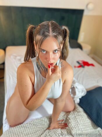 Full leaked Aberryxx private onlyfans photo