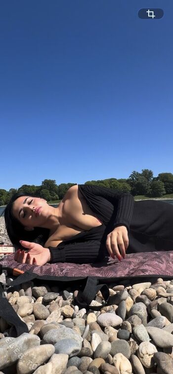 Full leaked Adelina hyseni private onlyfans photo