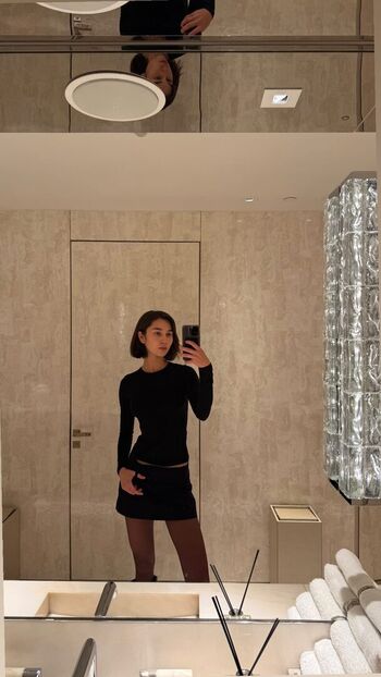 Adelina Khan