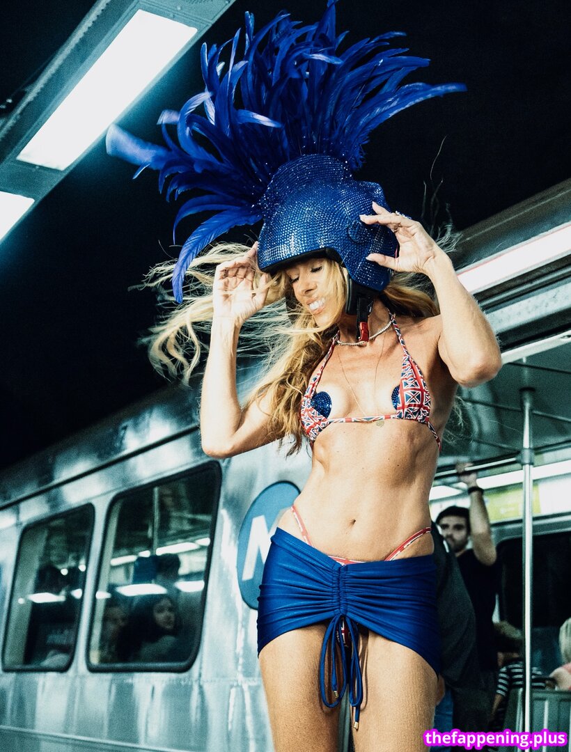 Adriane Galisteu / galisteuoficial Foto OnlyFans Desnuda #292