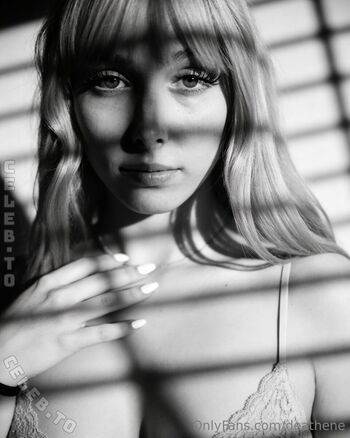 Full leaked Aelarax private onlyfans photo