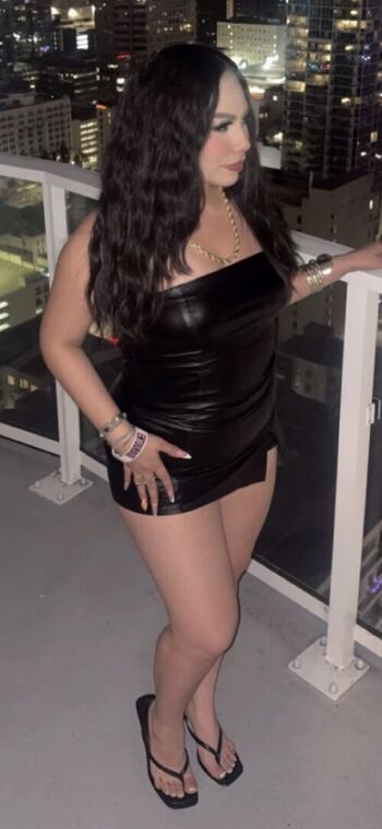 Full leaked Ajanae reigns supreme private onlyfans photo