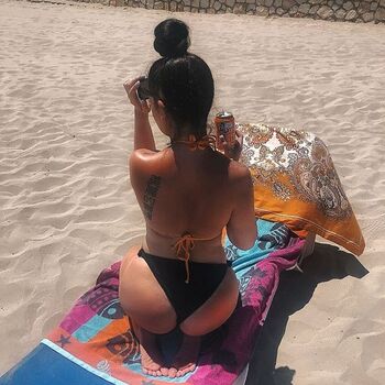 Full leaked Akbabyofficial private onlyfans photo