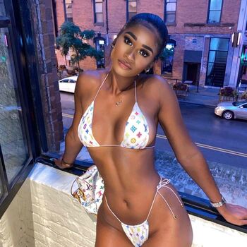 Full leaked Alana walker private onlyfans photo