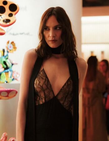 Full leaked Alexa chung page private onlyfans photo