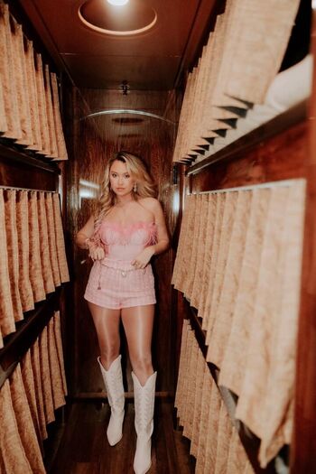 Full leaked Alexandra kay private onlyfans photo