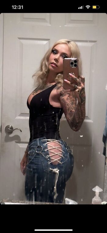 Full leaked Alexandrianfall private onlyfans photo