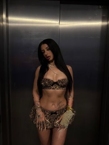 Full leaked Alizade private onlyfans photo