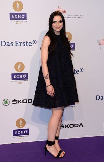 Amy Macdonald Singer