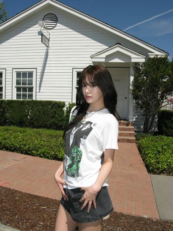 Full leaked An yujin private onlyfans photo