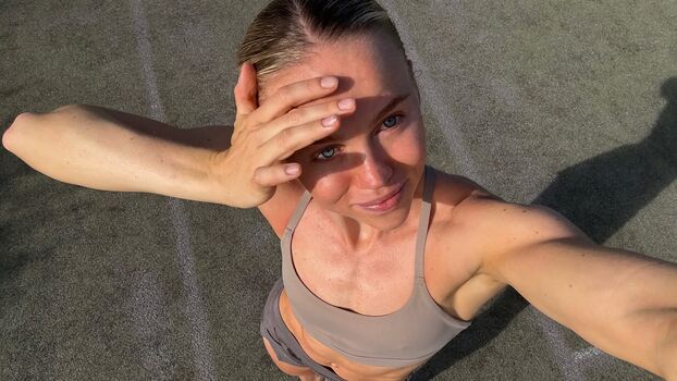 Full leaked Andrea rooth private onlyfans photo