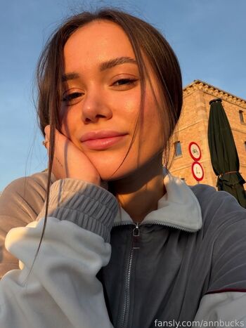 Full leaked Ann bucks private onlyfans photo