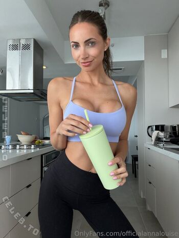 Full leaked Anna louise austin private onlyfans photo