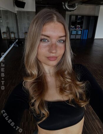 Anna.Sophiie