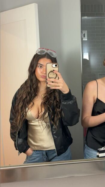 Full leaked Annalise schmilinsky private onlyfans photo