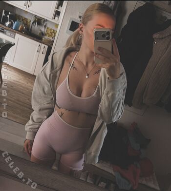 Anny_vans