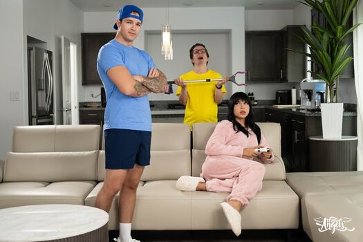 Full leaked Antonella private onlyfans photo