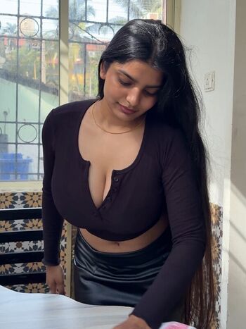 Full leaked Anushka deokate private onlyfans photo