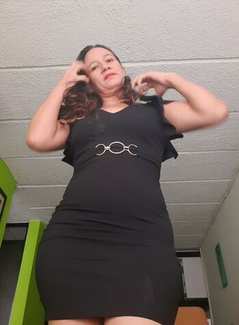 Full leaked Any mahe page private onlyfans photo