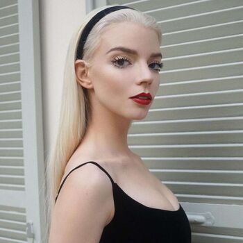 Full leaked Anya taylor joy private onlyfans photo