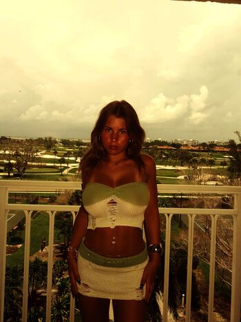 Full leaked Ariana white private onlyfans photo