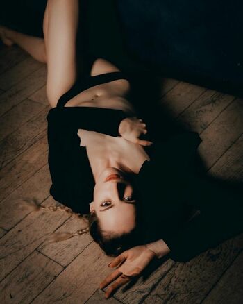Full leaked Arinazhotikova private onlyfans photo