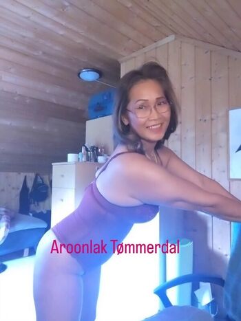 Full leaked Aroonlak ubon private onlyfans photo