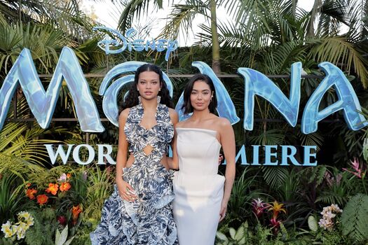 Full leaked Auli i cravalho private onlyfans photo