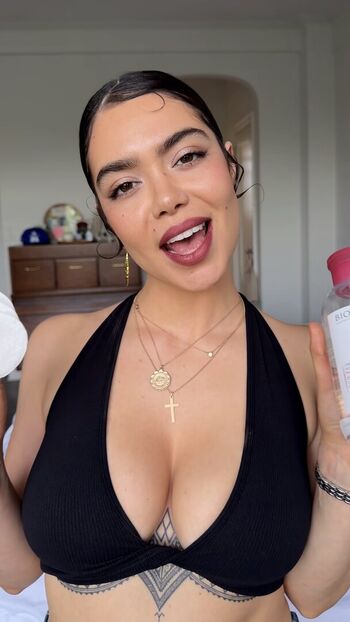 Full leaked Aulii cravalho private onlyfans photo