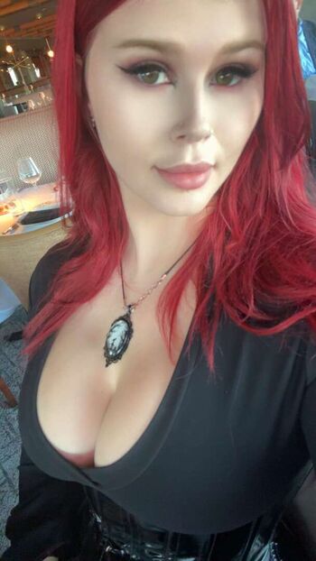Full leaked Avasreddiary private onlyfans photo