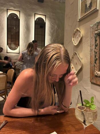 Full leaked Avery shipp private onlyfans photo