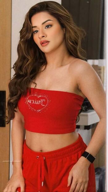 Full leaked Avneet kaur private onlyfans photo