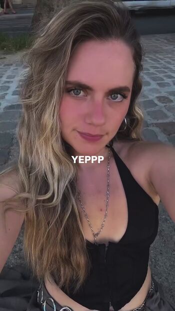 Full leaked Axelle maga private onlyfans photo