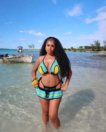 Full leaked Badnana private onlyfans photo