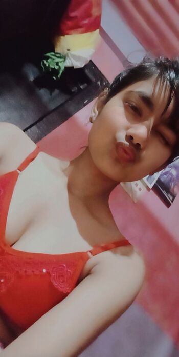 Full leaked Bangladeshi page private onlyfans photo