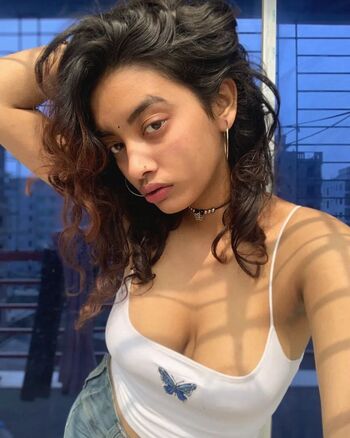 Full leaked Bangladeshi page private onlyfans photo