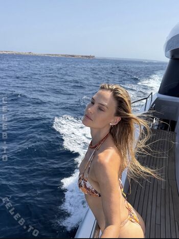 Full leaked Bar refaeli private onlyfans photo