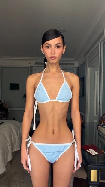 Full leaked Beca michie page private onlyfans photo