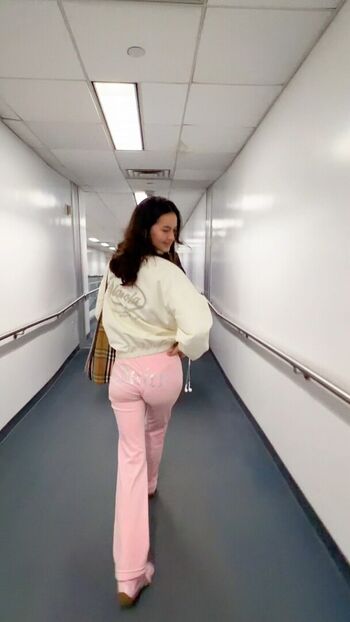 Full leaked Beca michie page private onlyfans photo