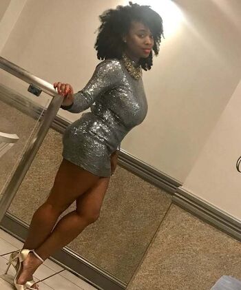 Full leaked Beckybrowngurl page private onlyfans photo
