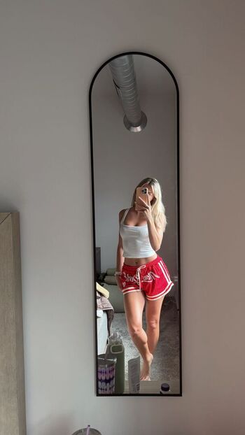 Full leaked Beez asmr private onlyfans photo
