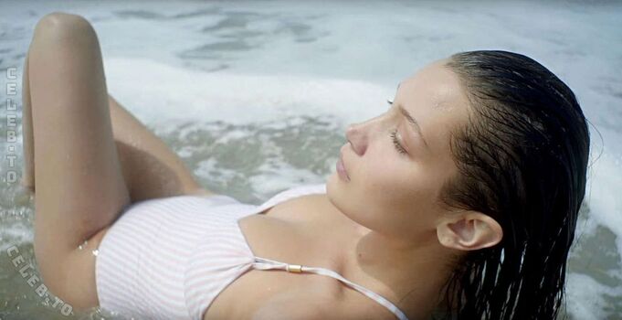 Full leaked Bella hadid private onlyfans photo